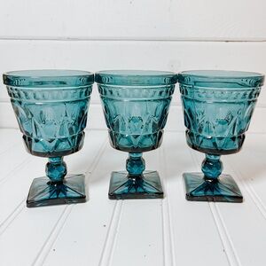 Vintage Indiana Glass Teal Blue Water Goblets Drinking Glasses | Set of 3